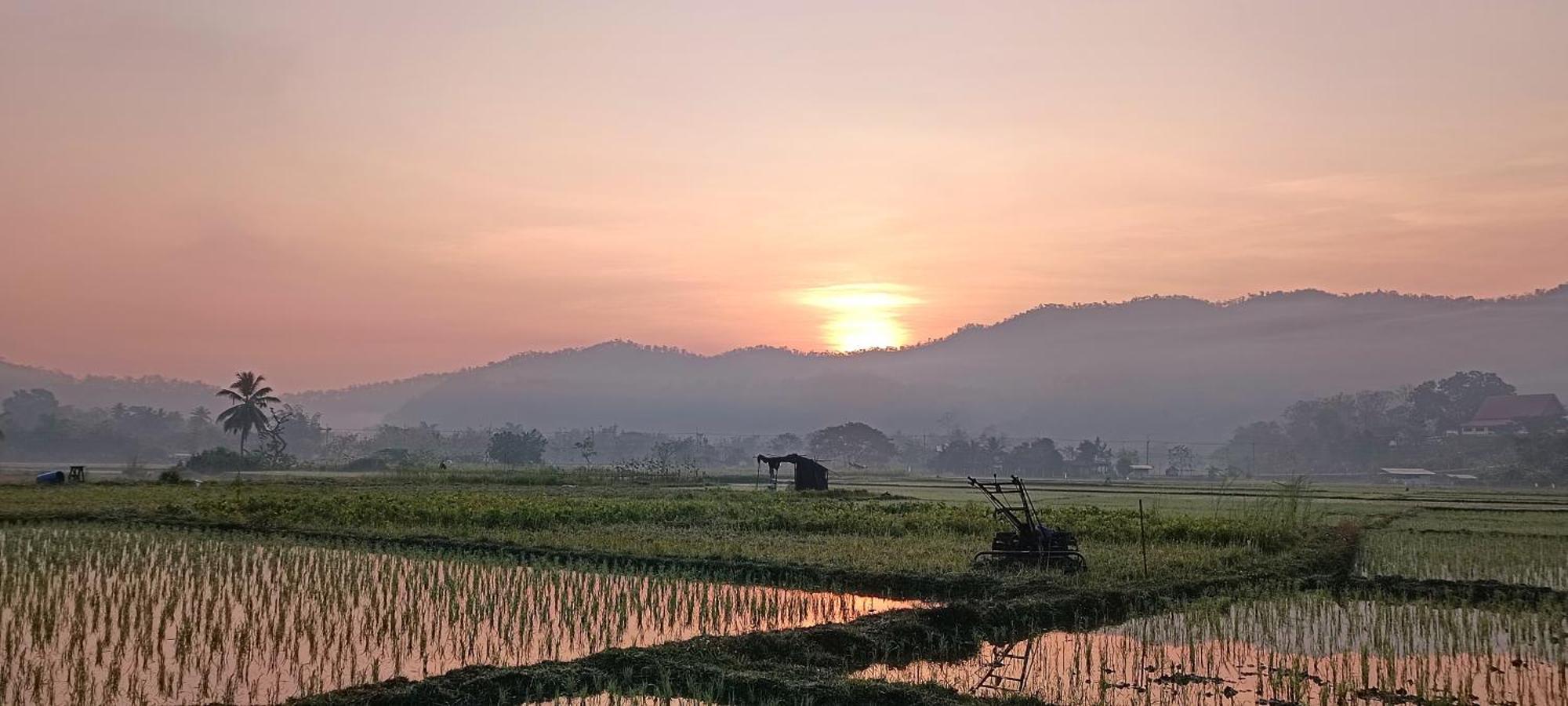 Kaewma Farmstay Khuang Kom الغرفة الصورة